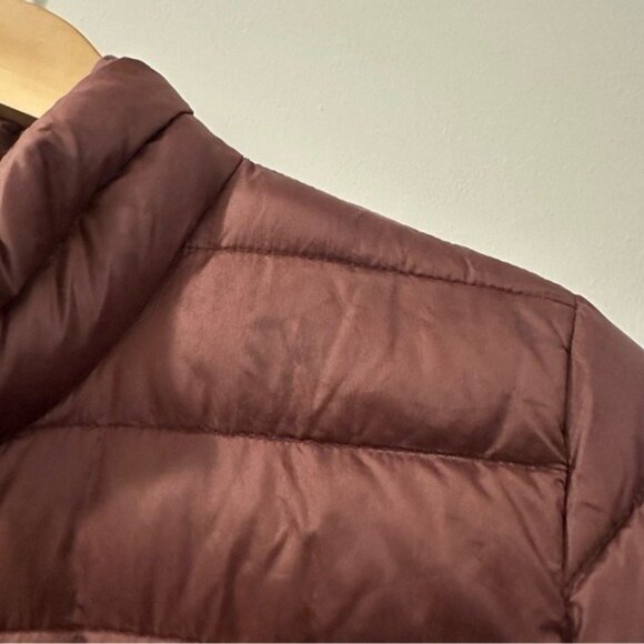 Patagonia Fiona Parka Women’s Small Dark Ruby Down Quilted Lightweight Coat - Picture 5 of 14